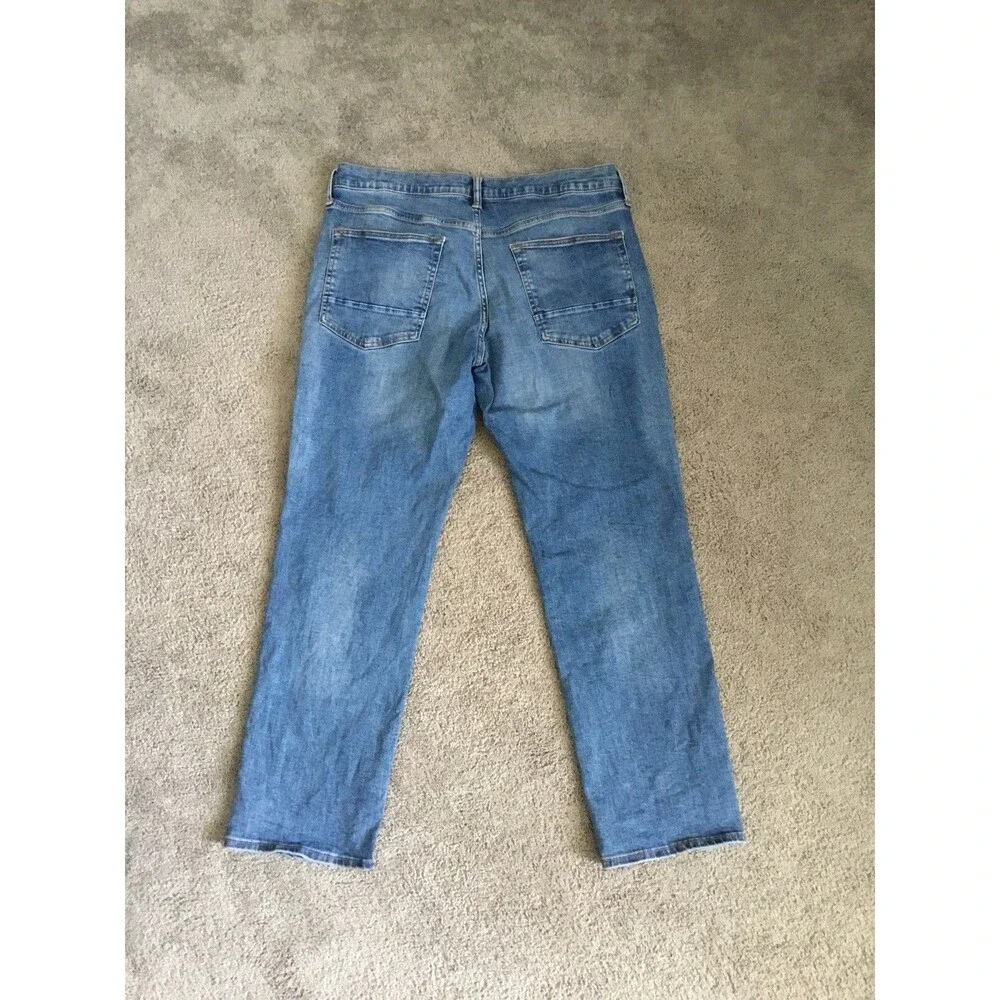 Arizona Jeans Mens Sz 36x30 Athletic Taper Leg Fit Medium Wash Denim Blue
